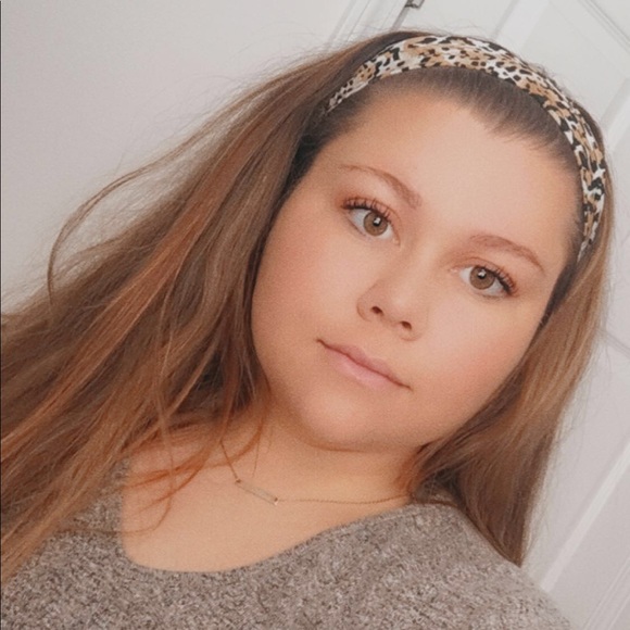 Meet your Posher, Libby - Picture 1 of 1